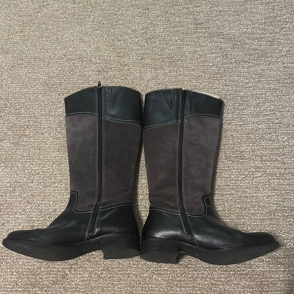 EUC Seychelles Charcoal Gray suede and leather riding boots